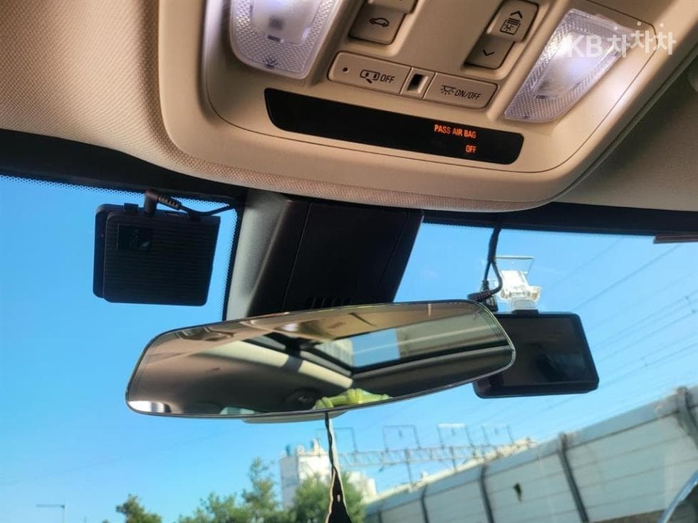 캐딜락 XT53.6 Premium - 15
