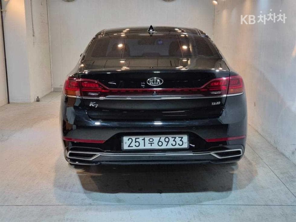 Kia K7 Premiere3.0 GDi Signature - 3