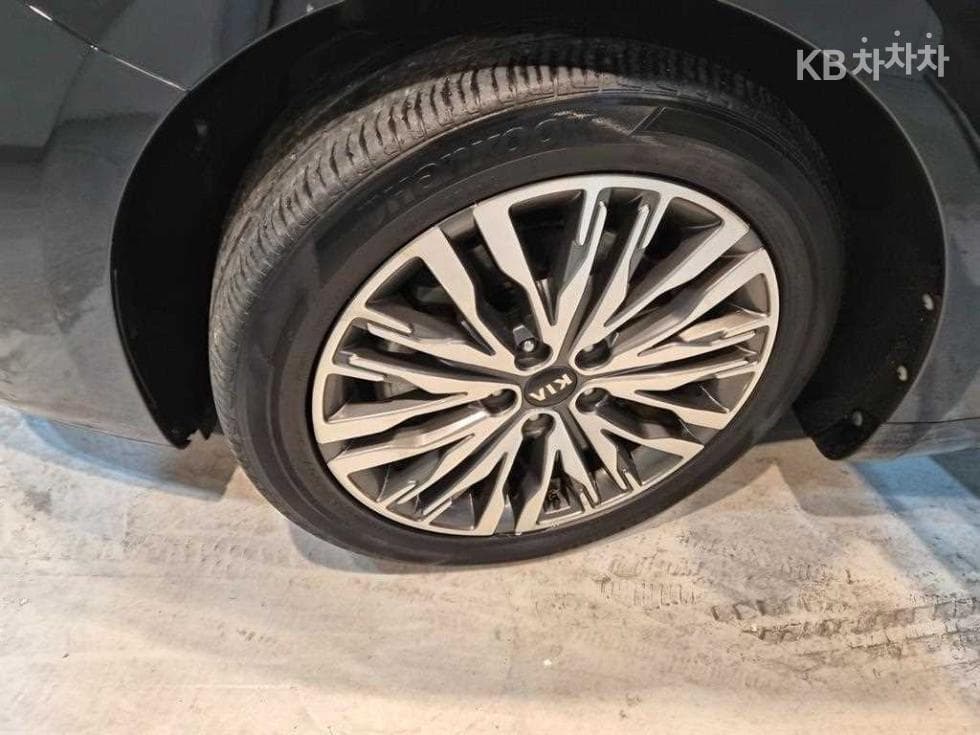 Kia K7 Premiere3.0 GDi Signature - 18