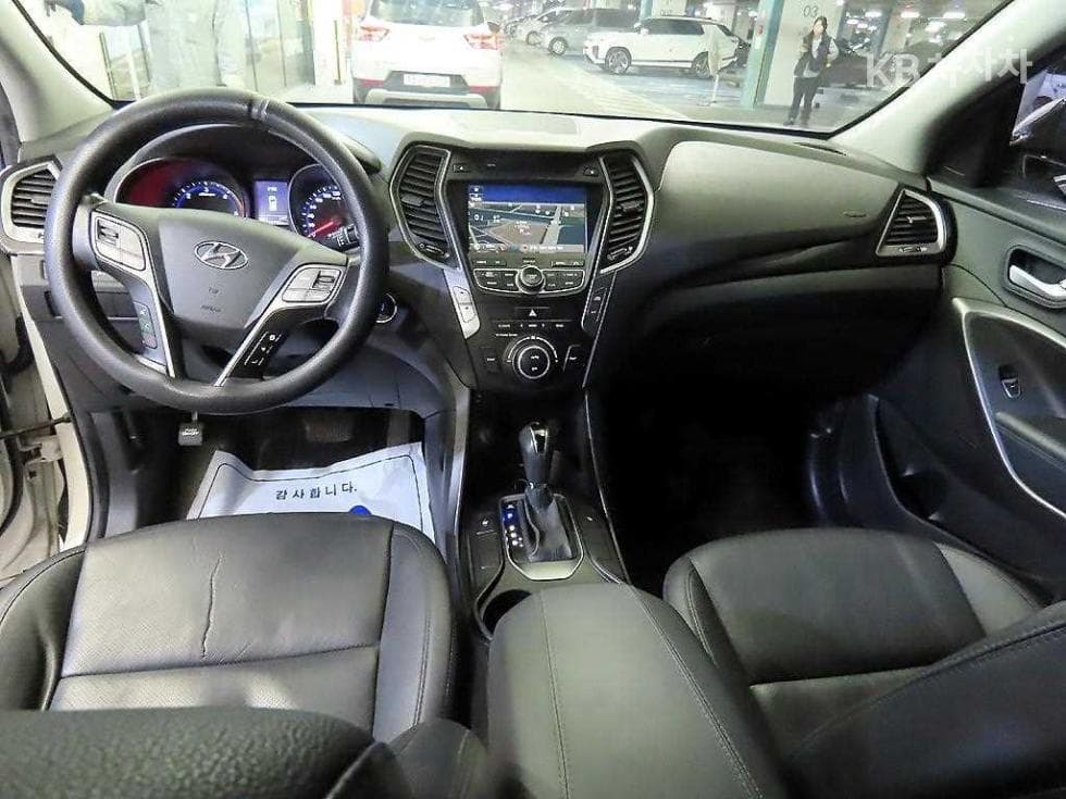 Hyundai Santa Fe DMR2.2 2WD PREMIUM - 10