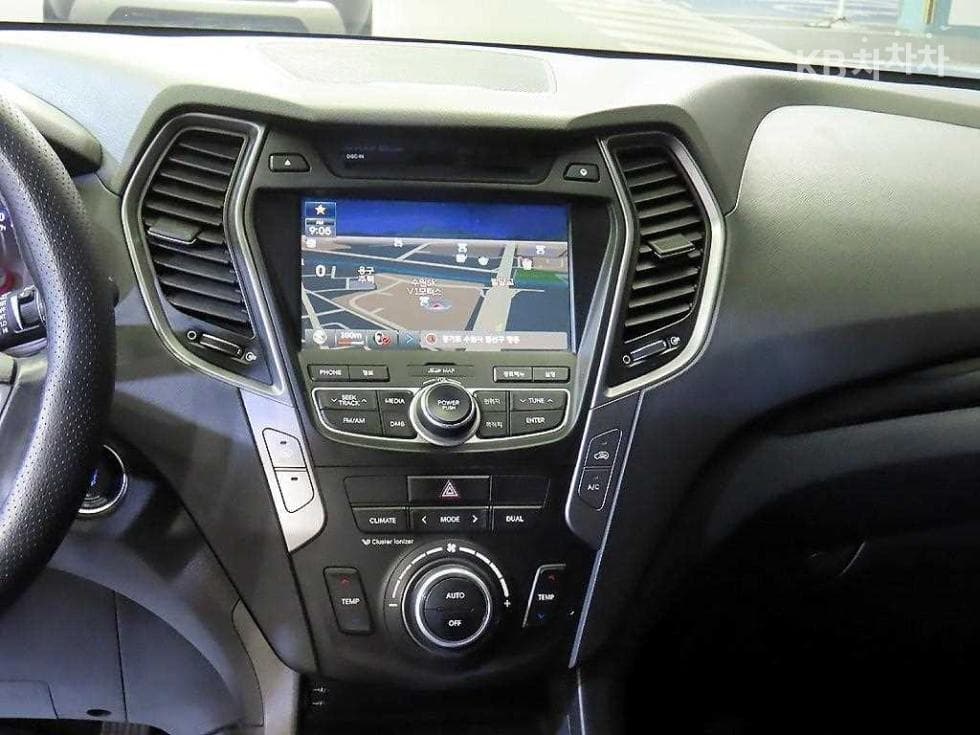 Hyundai Santa Fe DMR2.2 2WD PREMIUM - 11