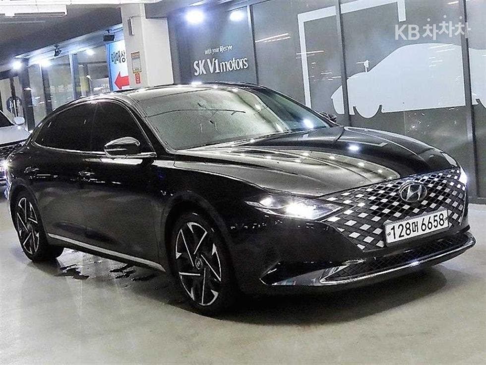 Hyundai The New (facelift) Grandeur (Azera) LPi 3.0 Exclusive - Image 1