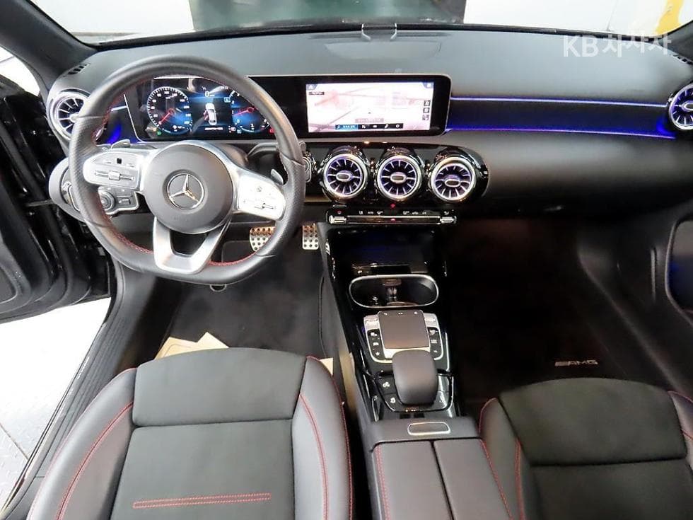 Mercedes-Benz A클래스(W177)AMG A35 4Matic - 7