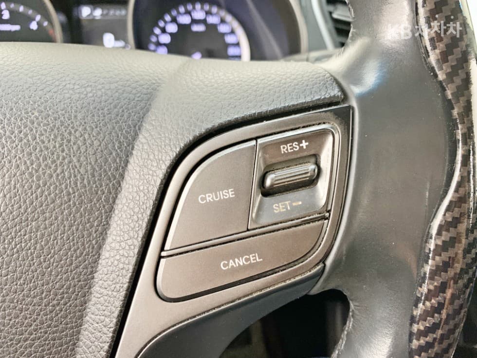 Hyundai Santa Fe The PrimeDiesel Hyundai R-engine 2.0 diesel 2WD 5-seater Value Plus - 18