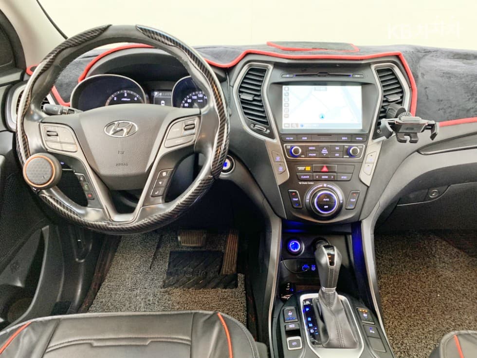 Hyundai Santa Fe The PrimeDiesel Hyundai R-engine 2.0 diesel 2WD 5-seater Value Plus - 12