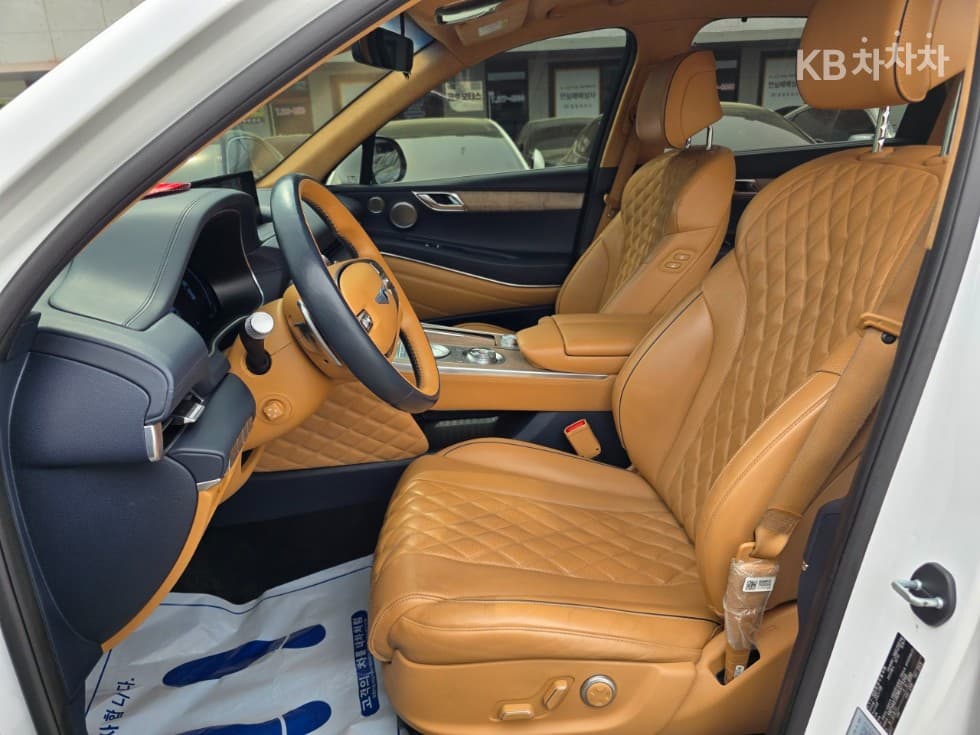 Genesis GV802.5 Turbo Gasoline AWD - 20