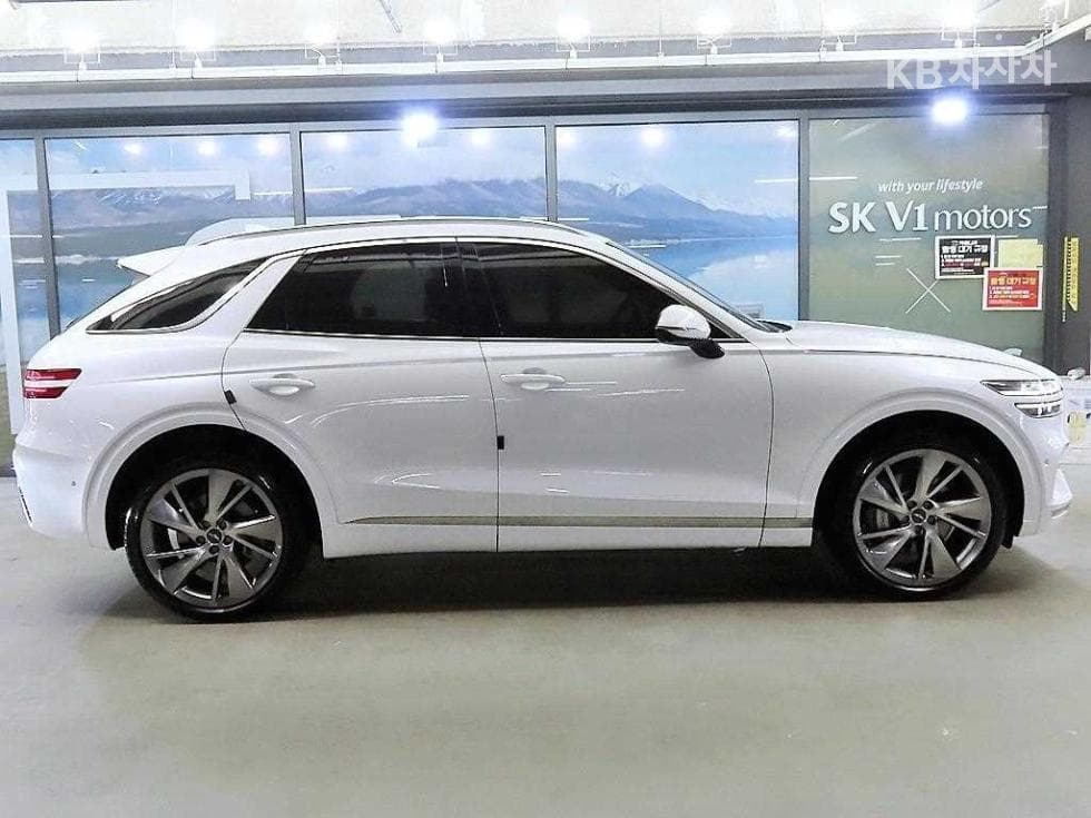 Genesis GV70Gasoline 2.5T AWD - 3