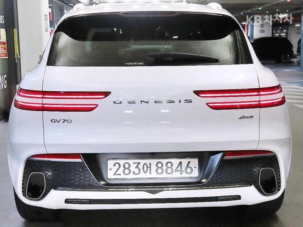 Genesis GV70Gasoline 2.5T AWD - 5