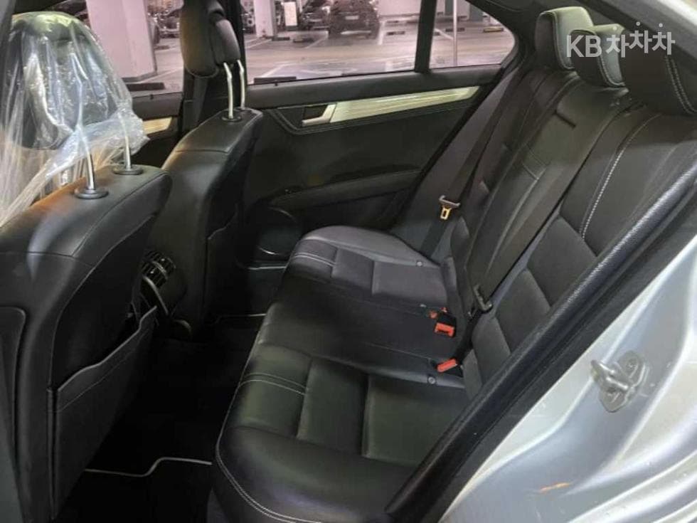 Mercedes-Benz New C-ClassC200 CGI Avantgarde - 10