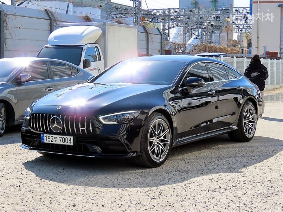 Mercedes-Benz AMG GT GT 4door 43 4MATIC+ Standard - Image 1