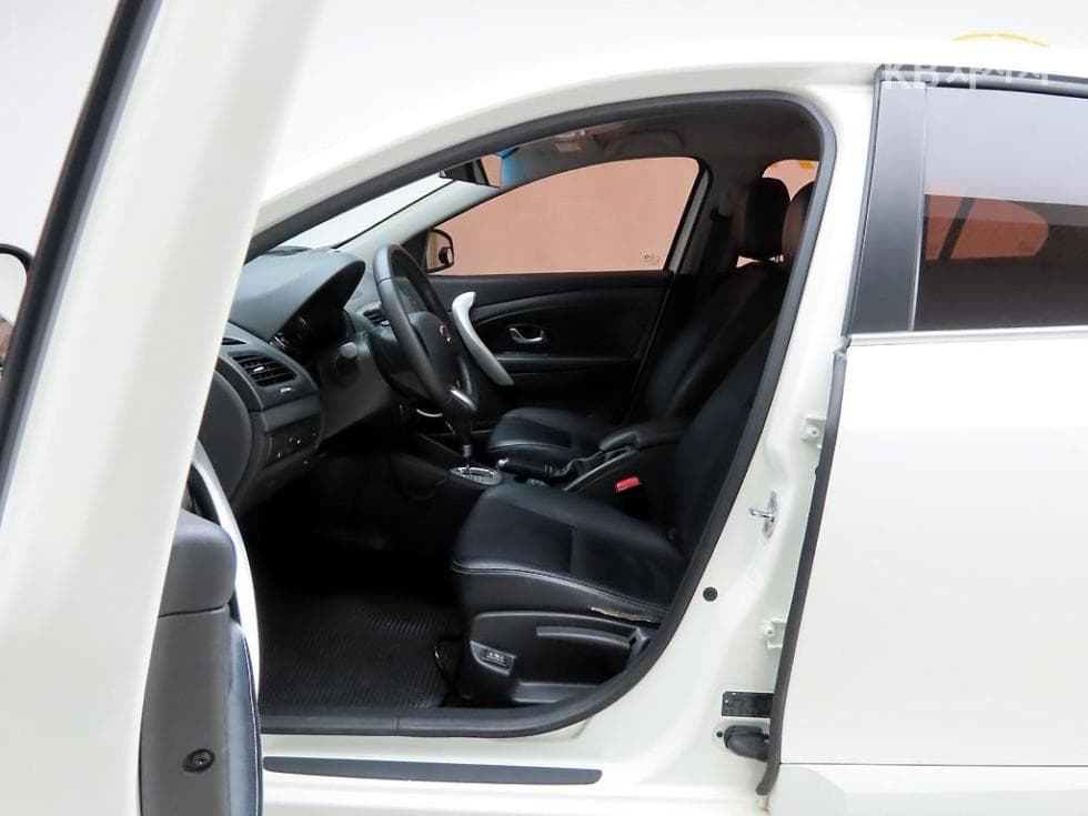 Renault Korea NewSM3LE Plus - 14