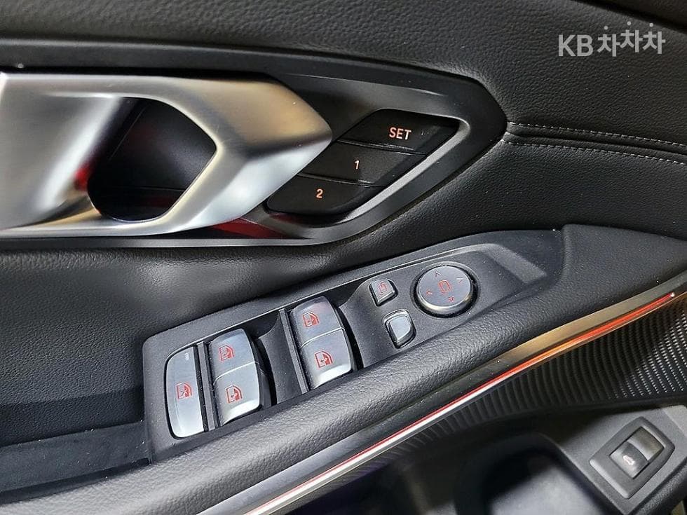 BMW 3 Series (G20)320i Touring Luxury Line - 13