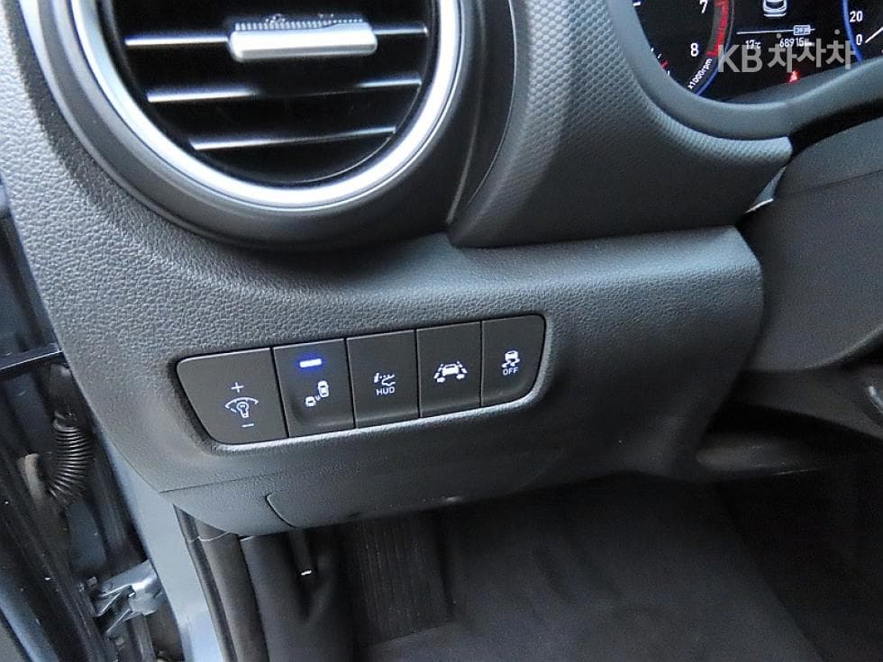 Hyundai Kona1.6 Turbo Modern 아트 - 12