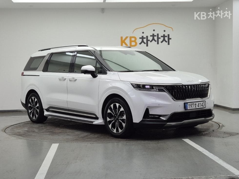 Kia Carnival 4th generationG3.5 GDI 9-seater Noblesse - 2
