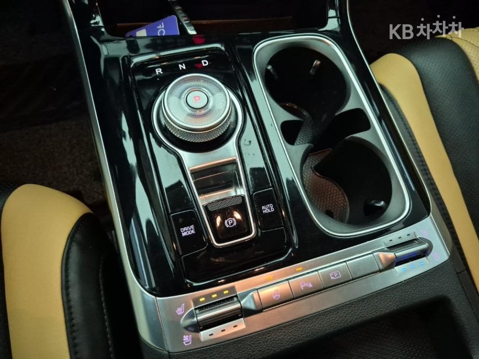 Kia Carnival 4th generationG3.5 GDI 9-seater Noblesse - 8