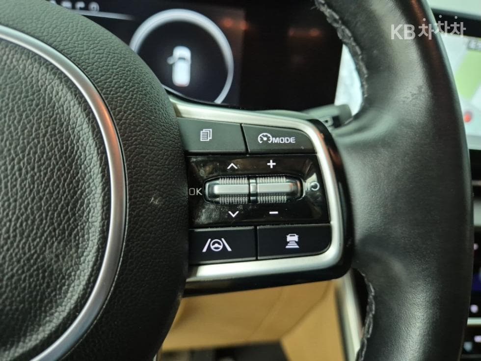 Kia Carnival 4th generationG3.5 GDI 9-seater Noblesse - 15