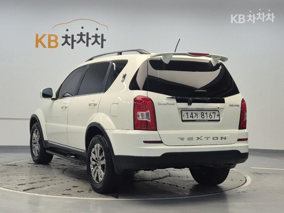 KG Mobility RextonW5-seater 4WD Noblesse - 2