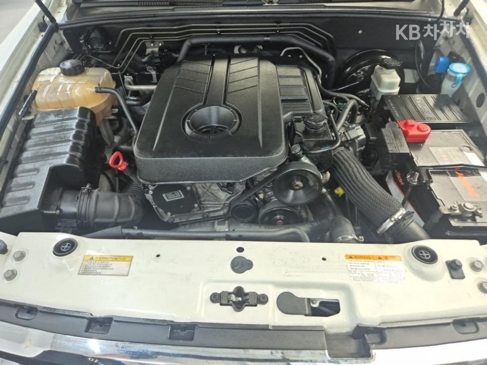 KG Mobility RextonW5-seater 4WD Noblesse - 5