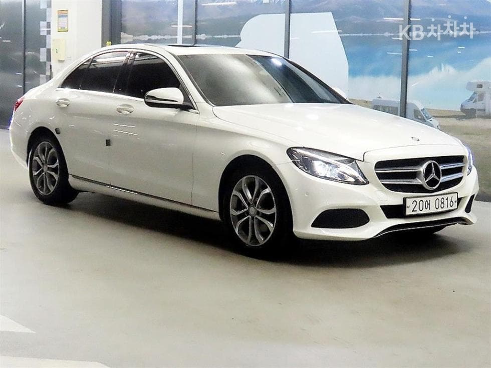 Mercedes-Benz The New (facelift) C-Class C200 Avantgarde W205(14~) - Image 1