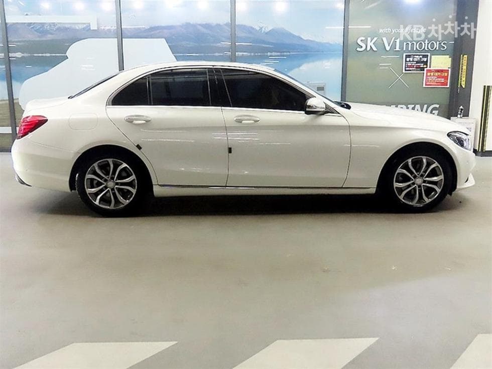 Mercedes-Benz The New (facelift) C-ClassC200 Avantgarde W205 - 3