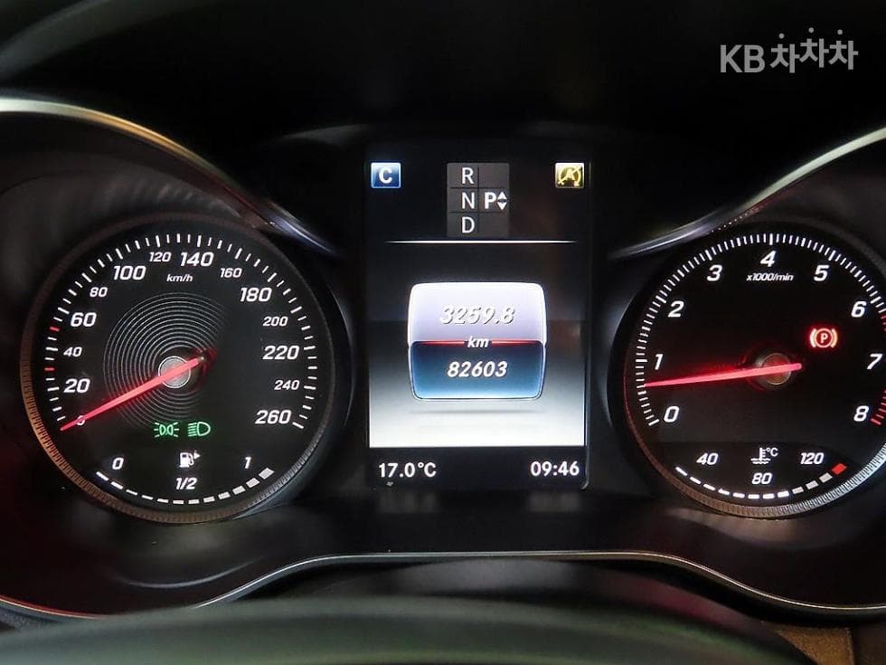 Mercedes-Benz The New (facelift) C-ClassC200 Avantgarde W205 - 9