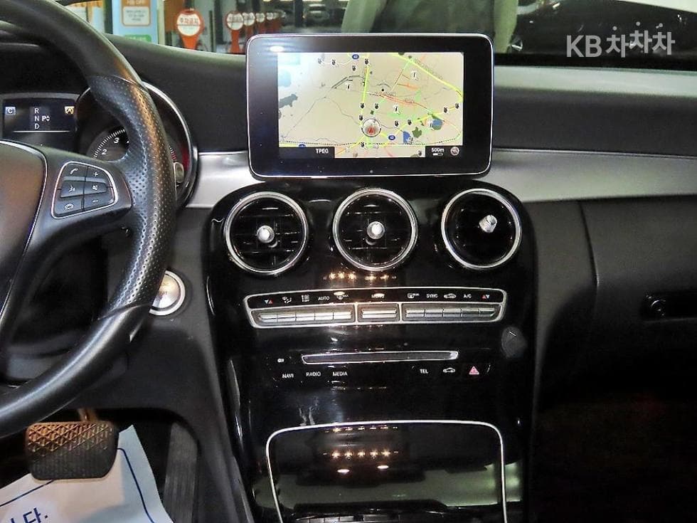Mercedes-Benz The New (facelift) C-ClassC200 Avantgarde W205 - 11