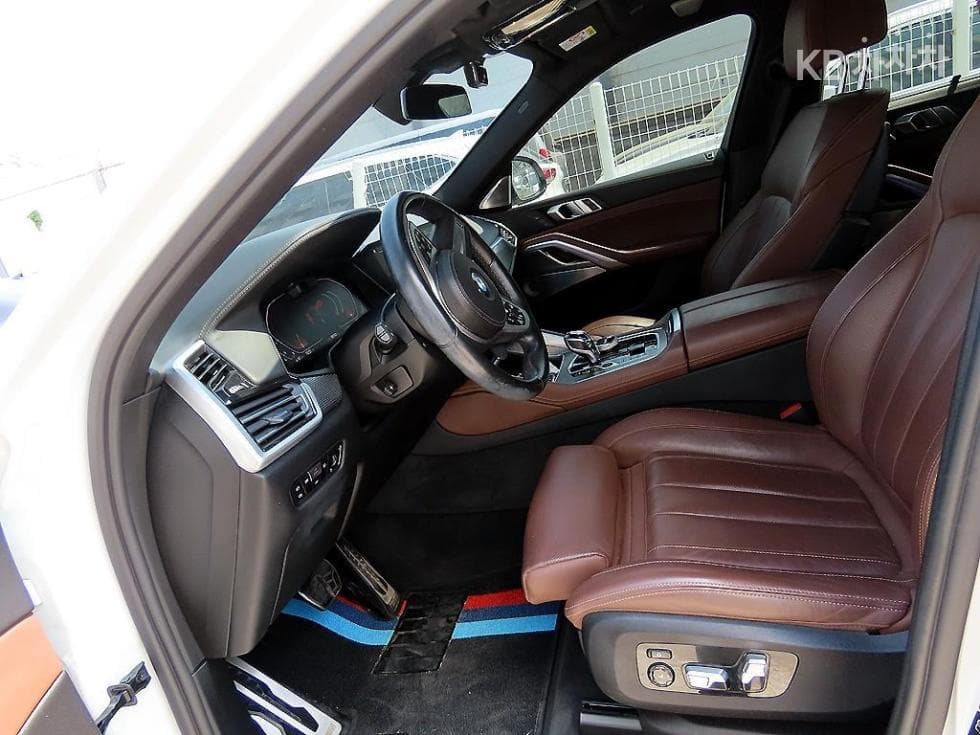 BMW X6(G06)xDrive 40i M Sport Package - 5