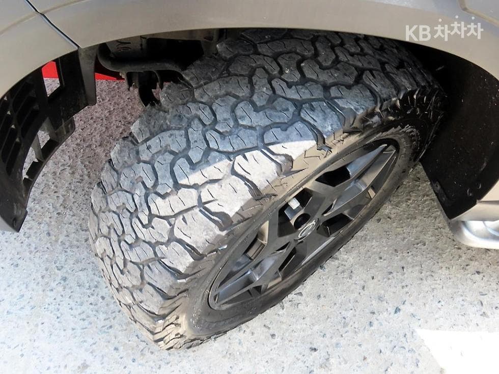 KG Mobility The New (facelift) Rexton Sports Khan2.2 4WD 익스페디션 - 20