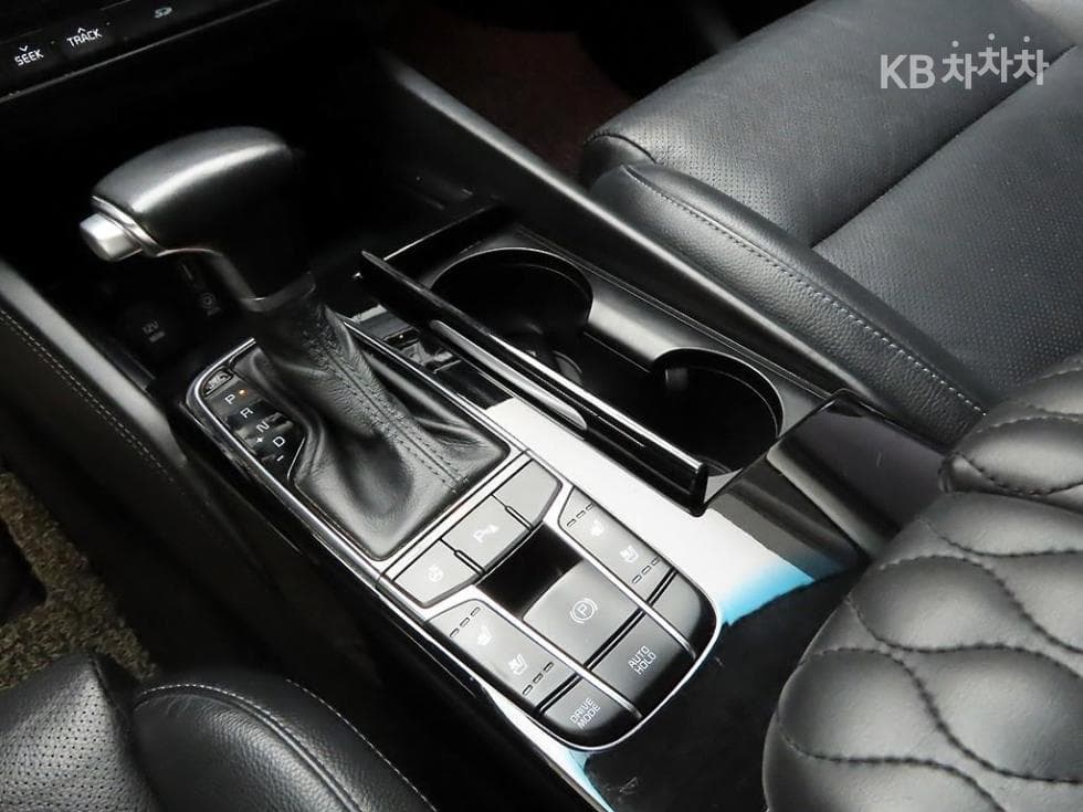 Kia All New K73.3 GDI Noblesse - 10