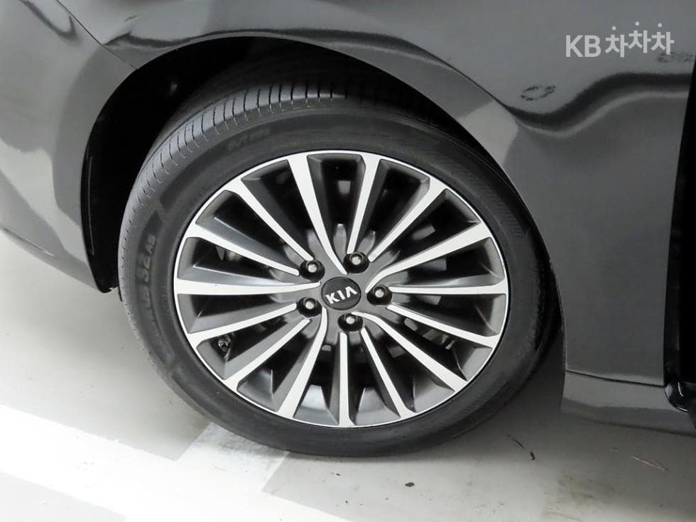 Kia All New K73.3 GDI Noblesse - 19