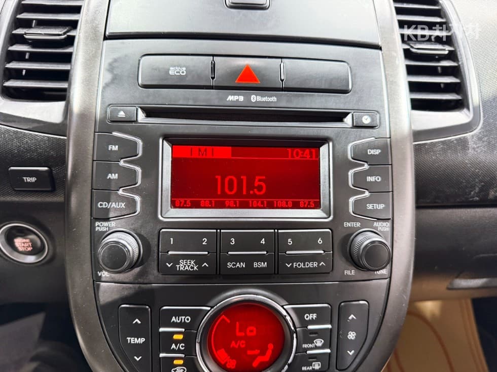 Kia Soul1.6 Luxury Standard - 14