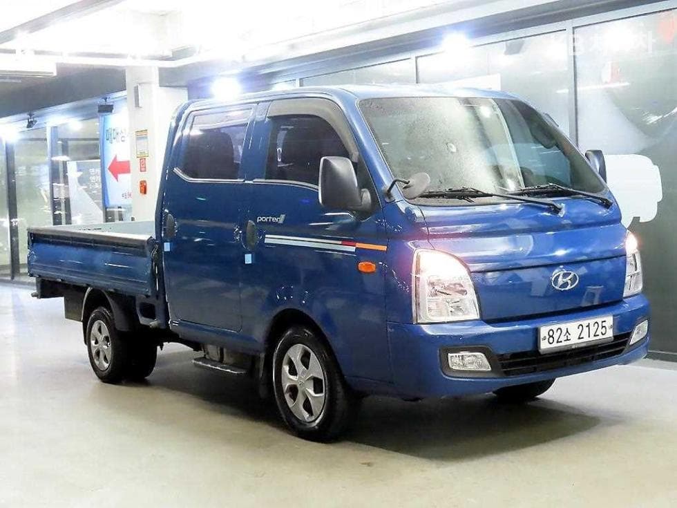 Hyundai Porter 2 Extra Long Double Cab CRDi Smart - Image 1