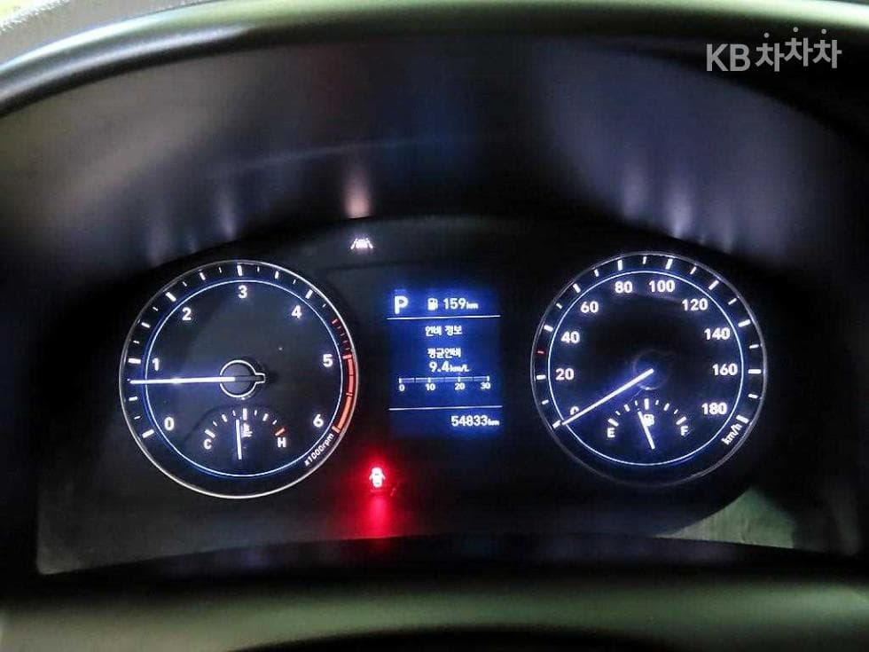 Hyundai Porter 2Extra Long Double Cab CRDi Smart - 10