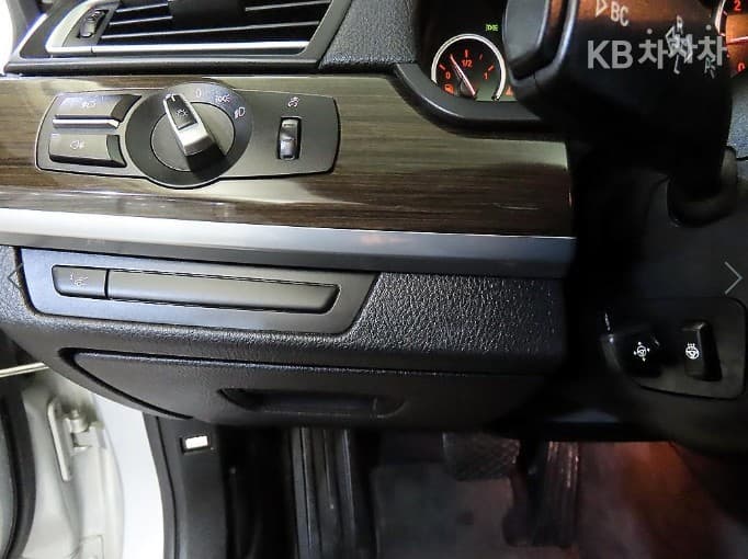 BMW New7시리즈740Li F02 - 14