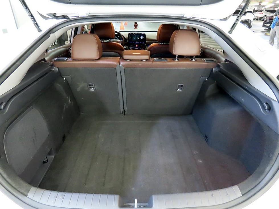Hyundai The New (facelift) IONIQ (Original Model)Q - 17