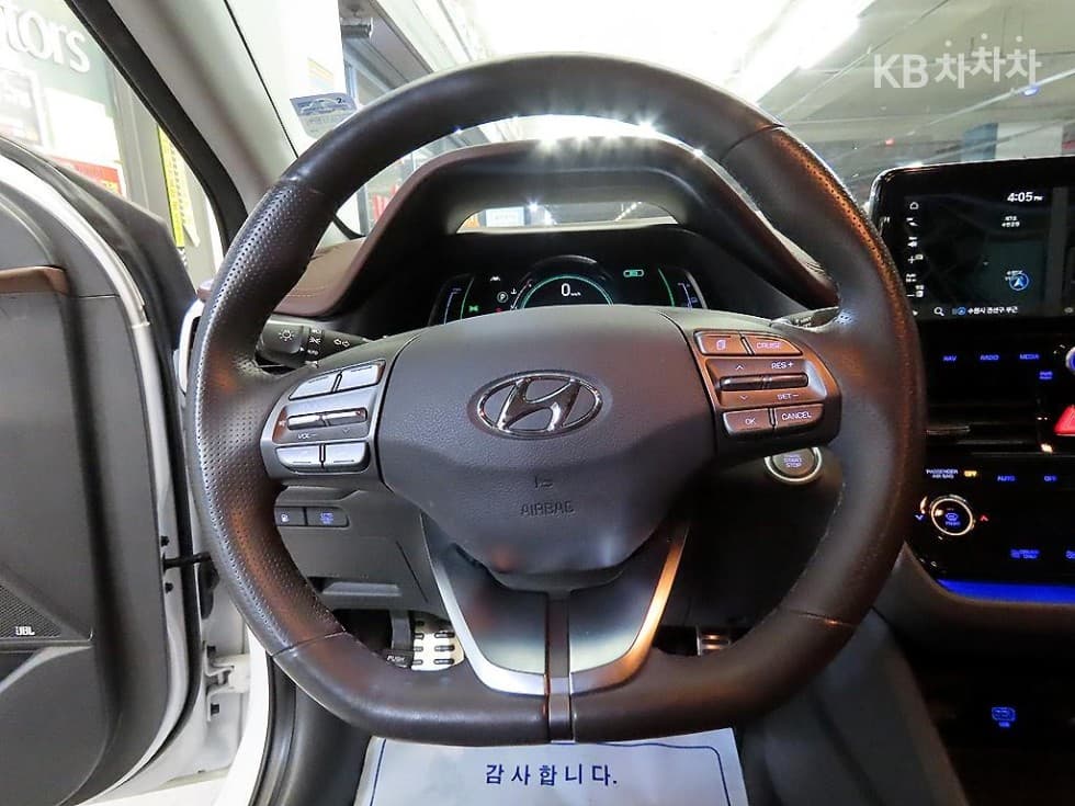 Hyundai The New (facelift) IONIQ (Original Model)Q - 7