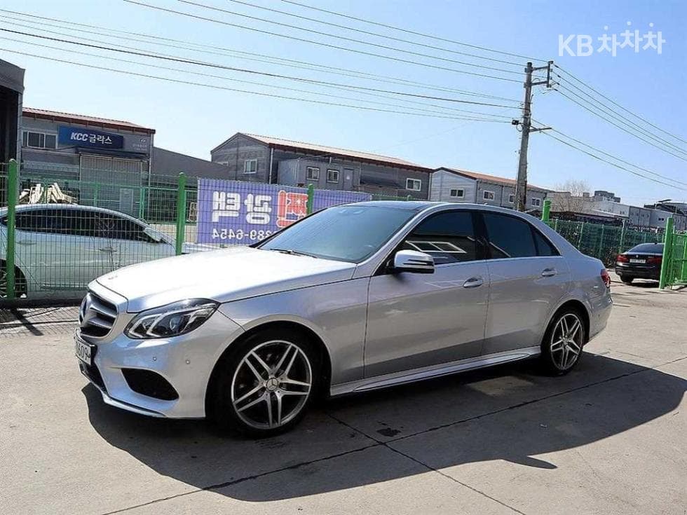 Mercedes-Benz New E-ClassE350 블루텍 4매틱 W212 - 2