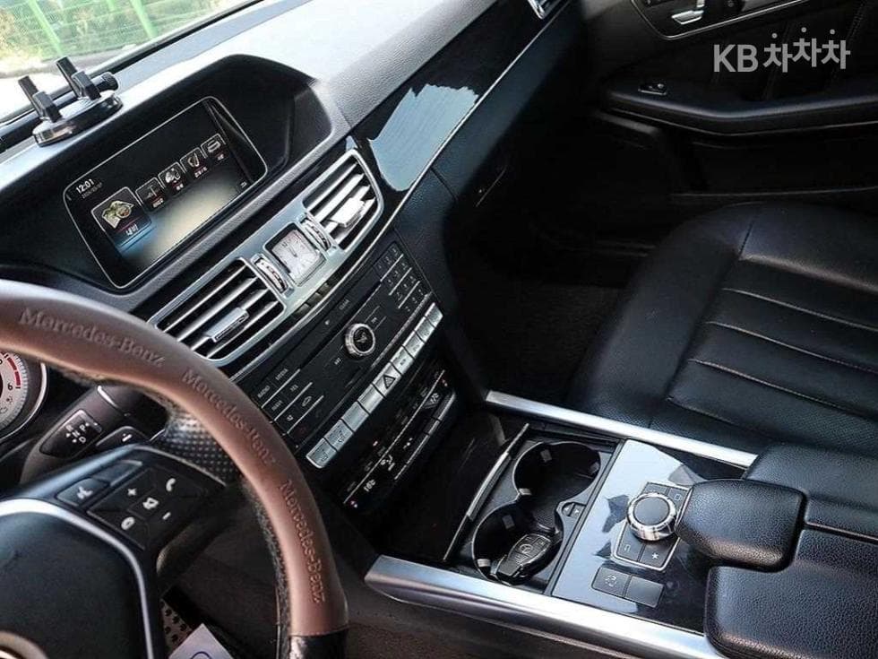 Mercedes-Benz New E-ClassE350 블루텍 4매틱 W212 - 10