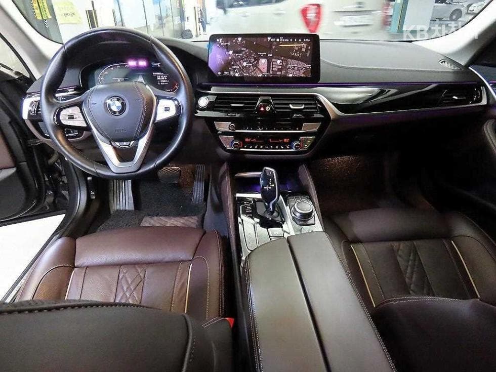 BMW 올New5 Series (G30)523d xDrive Luxury - 10