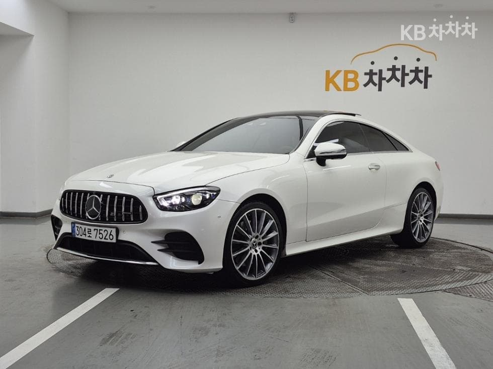 Mercedes-Benz E-Class (W213) E450 4MATIC Coupe Standard - Image 1