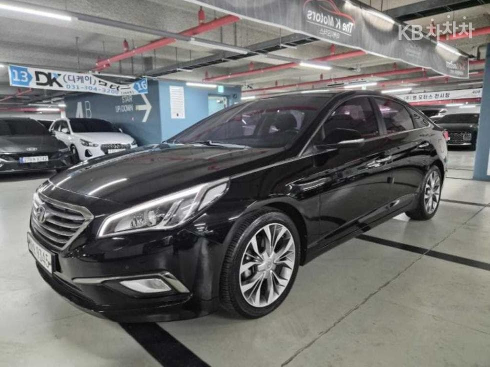 Hyundai Sonata LF 2.0 Premium Standard - Image 1