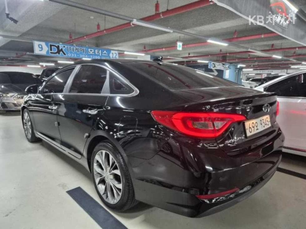Hyundai Sonata LF2.0 Premium Standard - 3