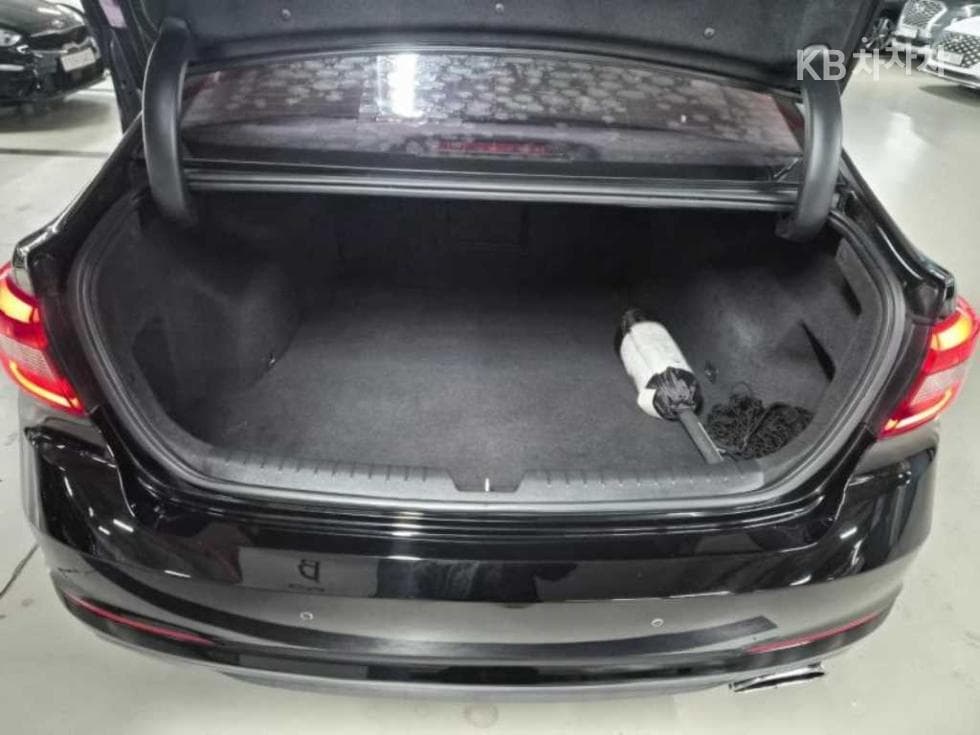 Hyundai Sonata LF2.0 Premium Standard - 18
