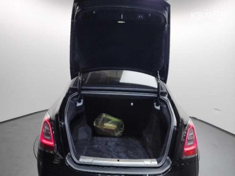 롤스로이스 고스트 Second generation6.75 V12 EWB - 20