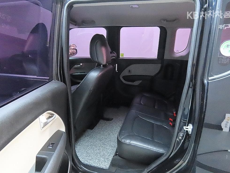 Kia Ray (van)1.0 Gasoline Deluxe Special (special feature/edition) - 11