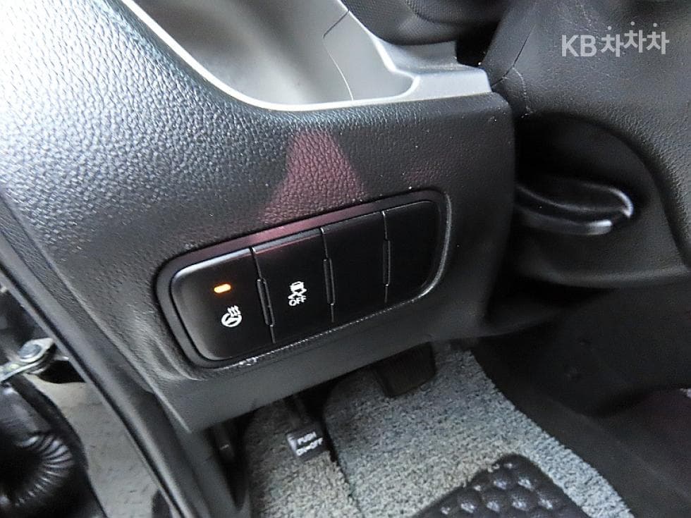 Kia Ray (van)1.0 Gasoline Deluxe Special (special feature/edition) - 13
