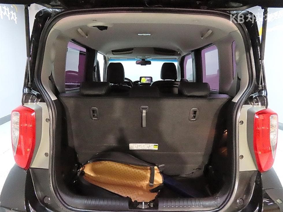 Kia Ray (van)1.0 Gasoline Deluxe Special (special feature/edition) - 19