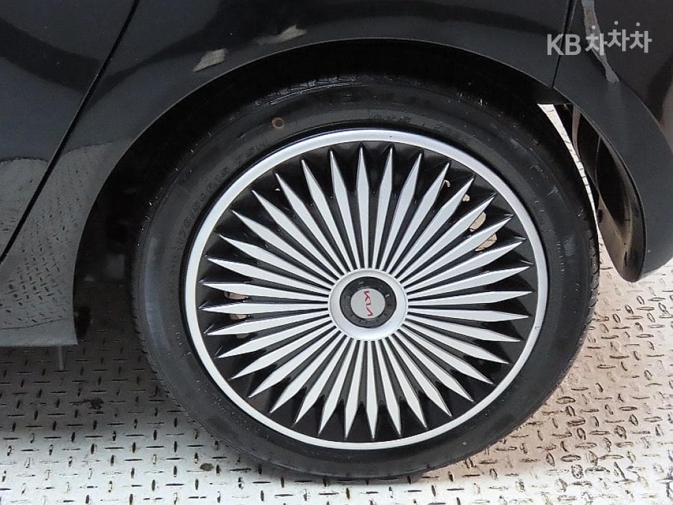 Kia Ray (van)1.0 Gasoline Deluxe Special (special feature/edition) - 20