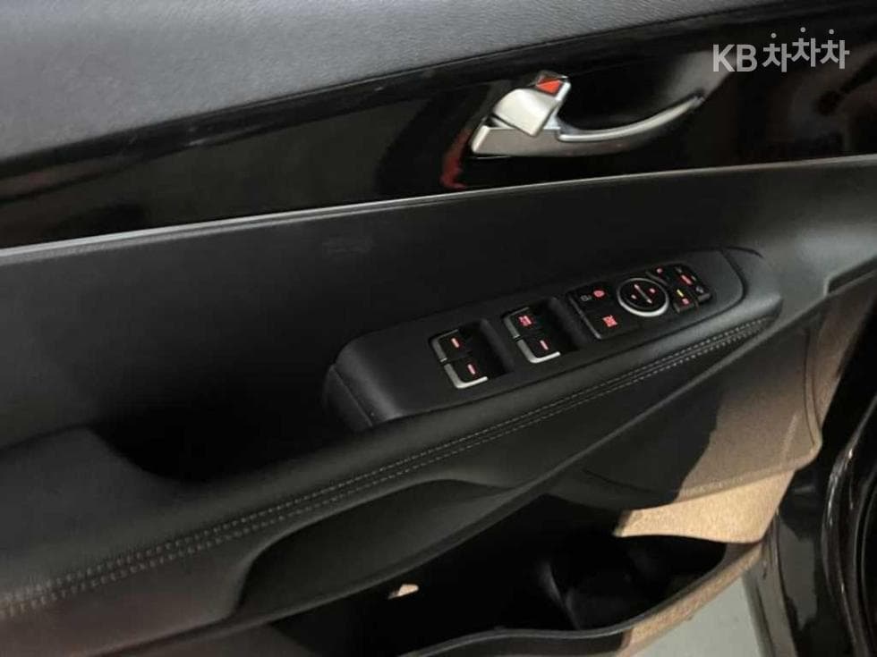 Kia The New (facelift) Sorento2.2 Diesel 2WD 마스터 - 12