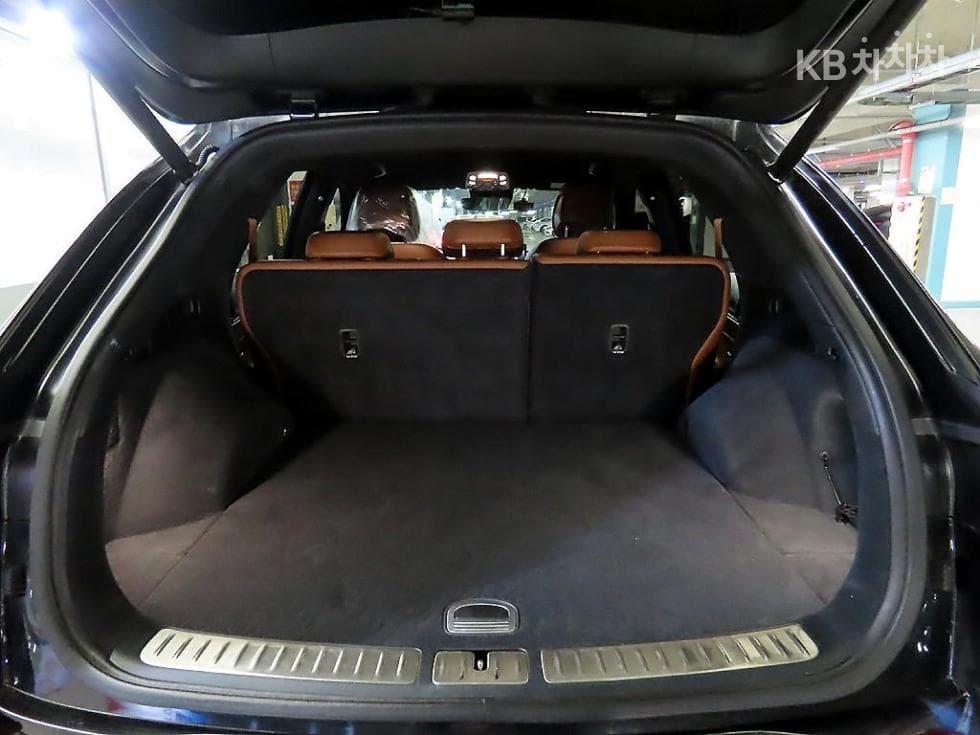 Genesis GV70Gasoline 2.5T 2WD - 17